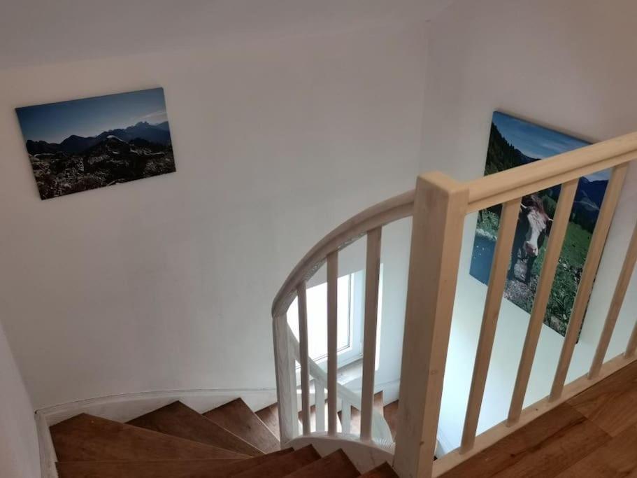 Wohnung Mit Ausblick Im Allgaeu Mit 2 Schlafzimmern Marktoberdorf Luaran gambar